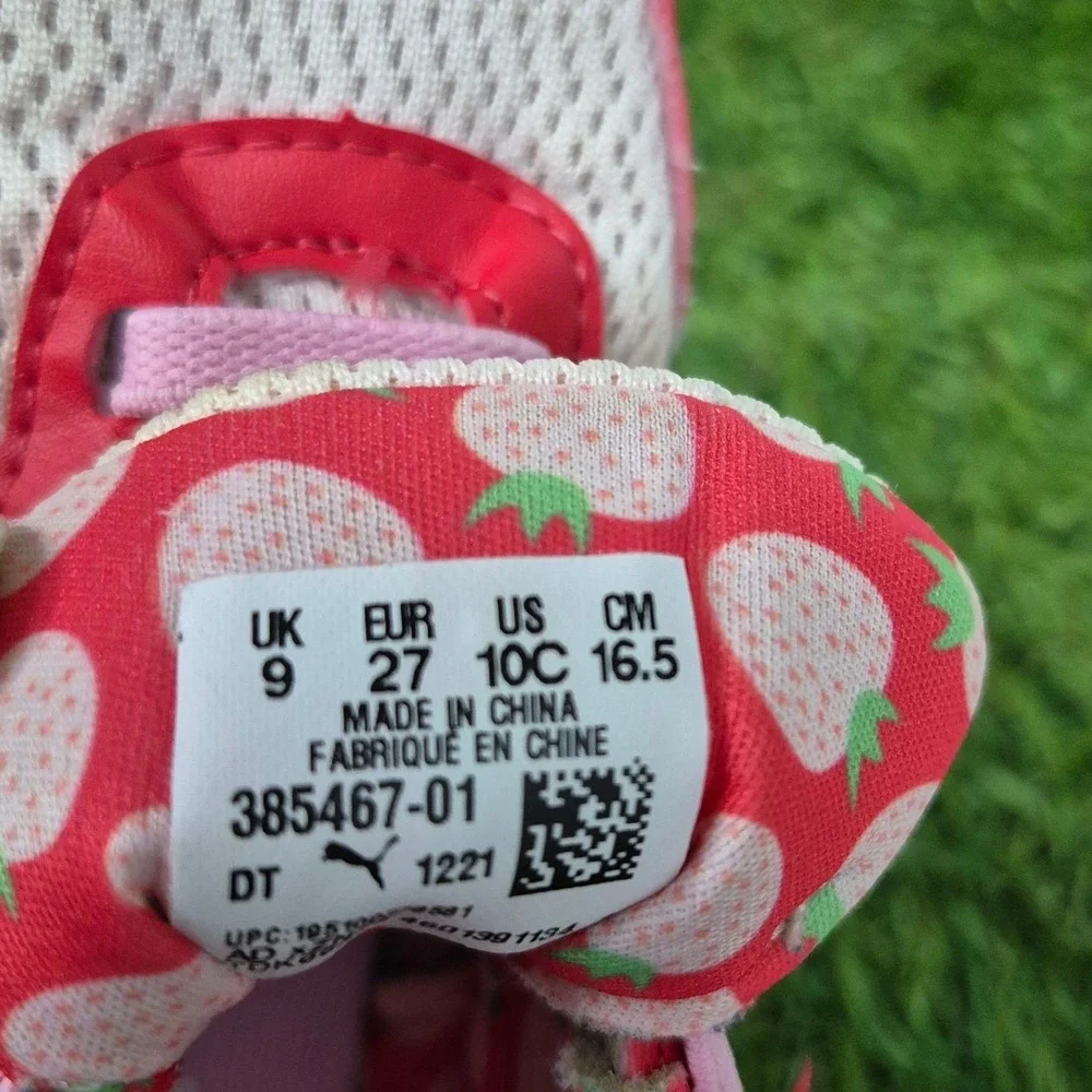 Puma Cruise Rider Fruit Kids Size 10C Red Pink Strawberry Sneakers 385467-01